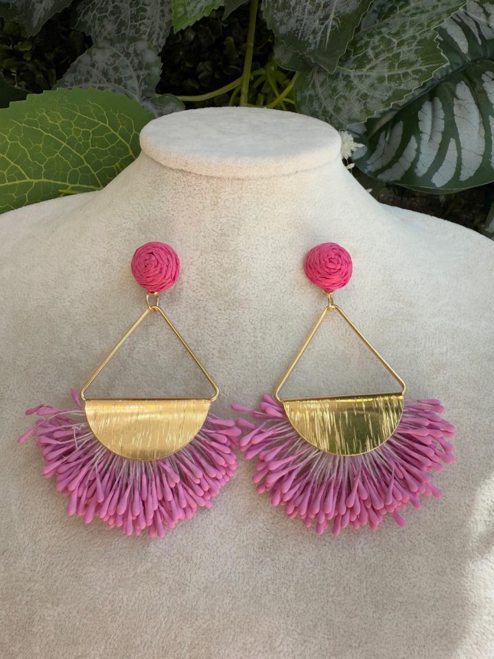Pembe Hilal Küpe