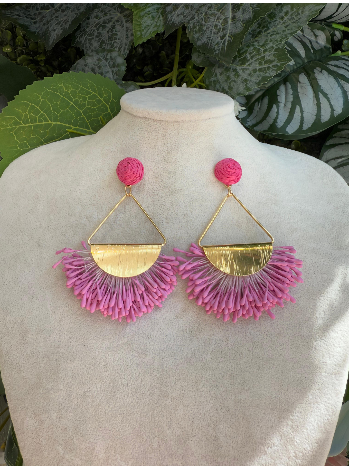 Pembe Hilal Küpe