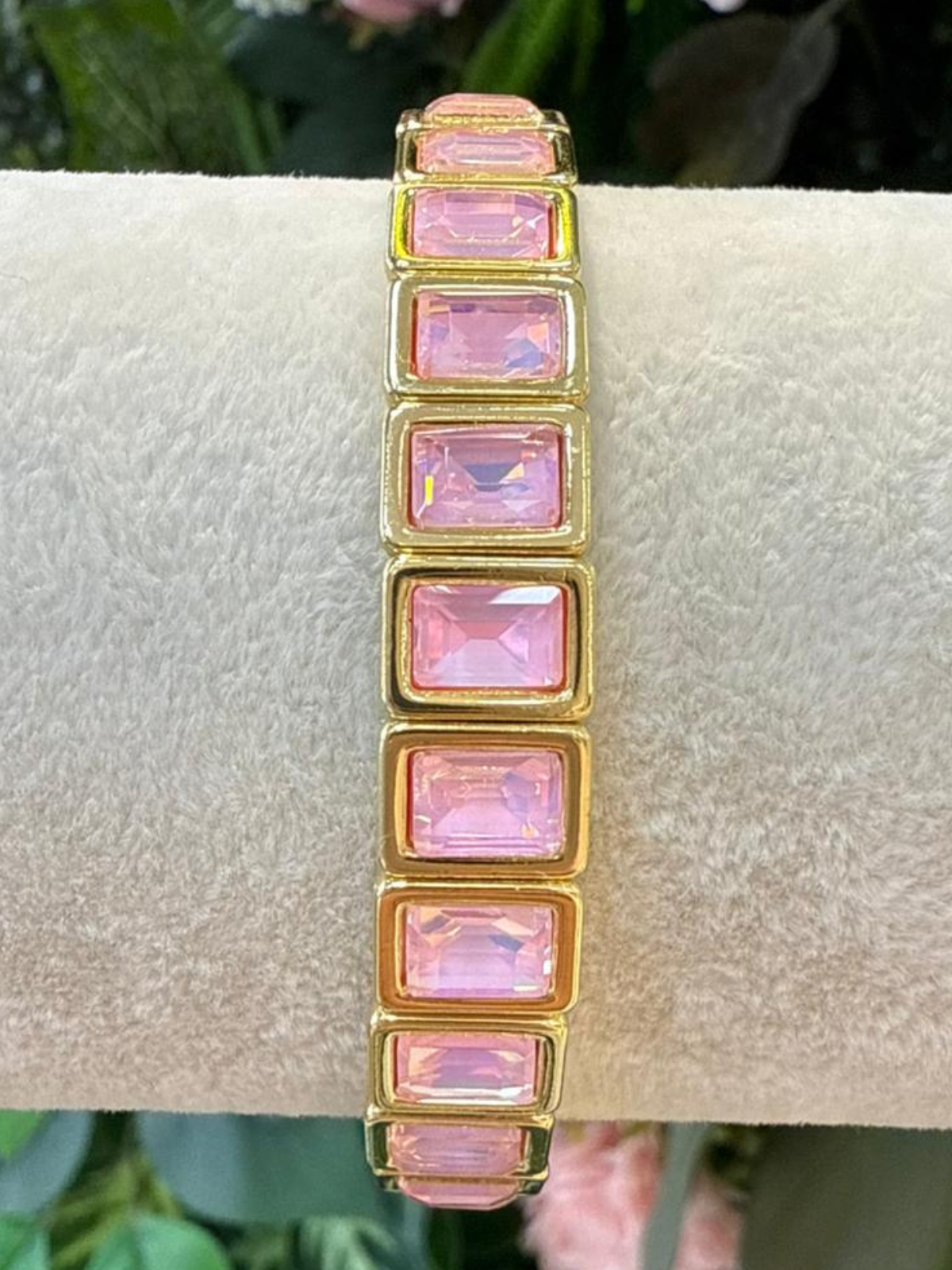 Pembe Taşlı Altın Bileklik