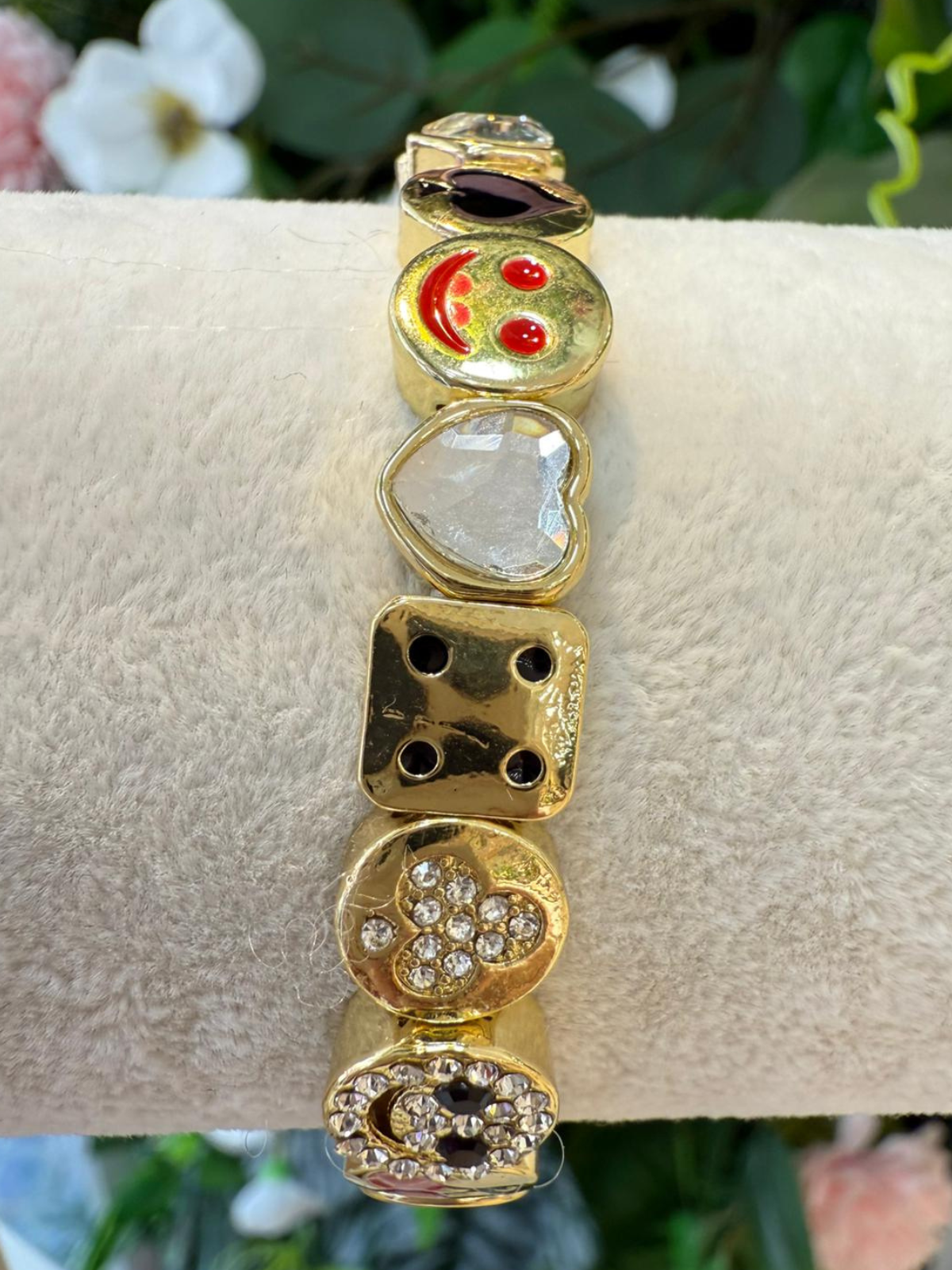 Figürlü Işıltılı Altın Bileklik