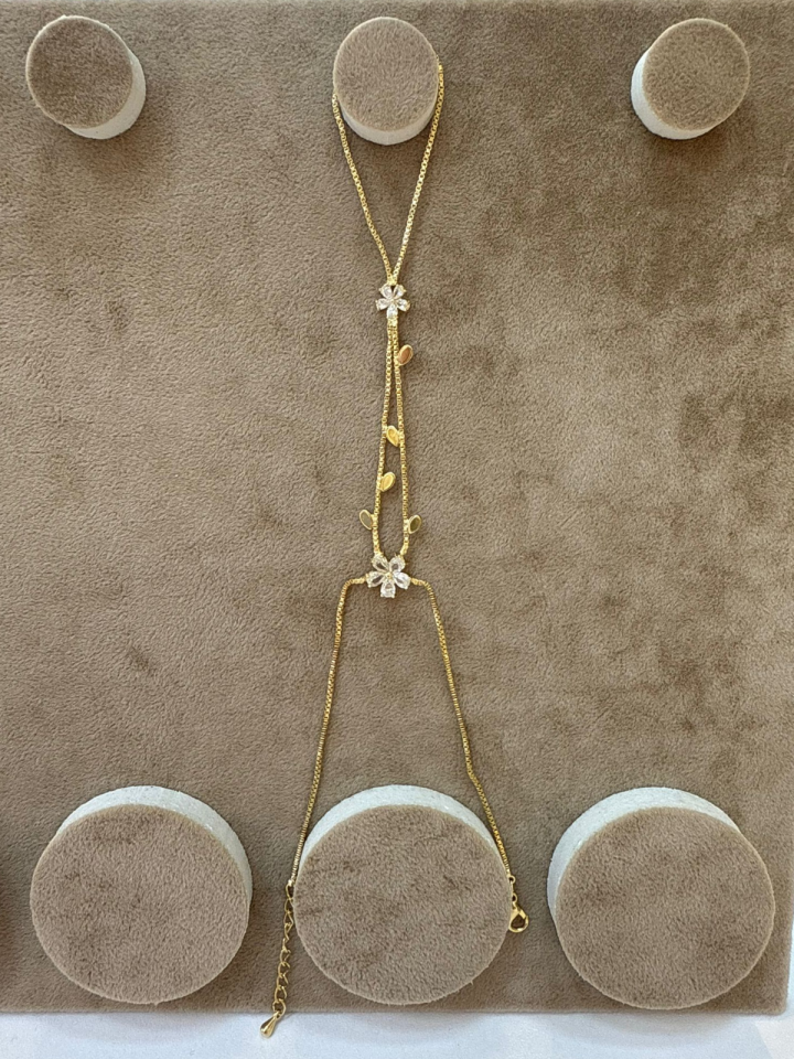 Çiçek Dokunuşu Şahmeran