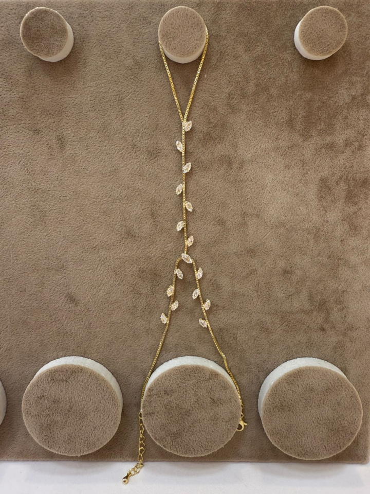 Yaprak Işıltısı Şahmeran