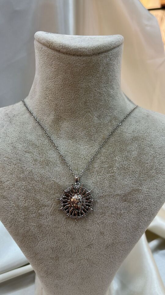 Aurora Güneş Kolye